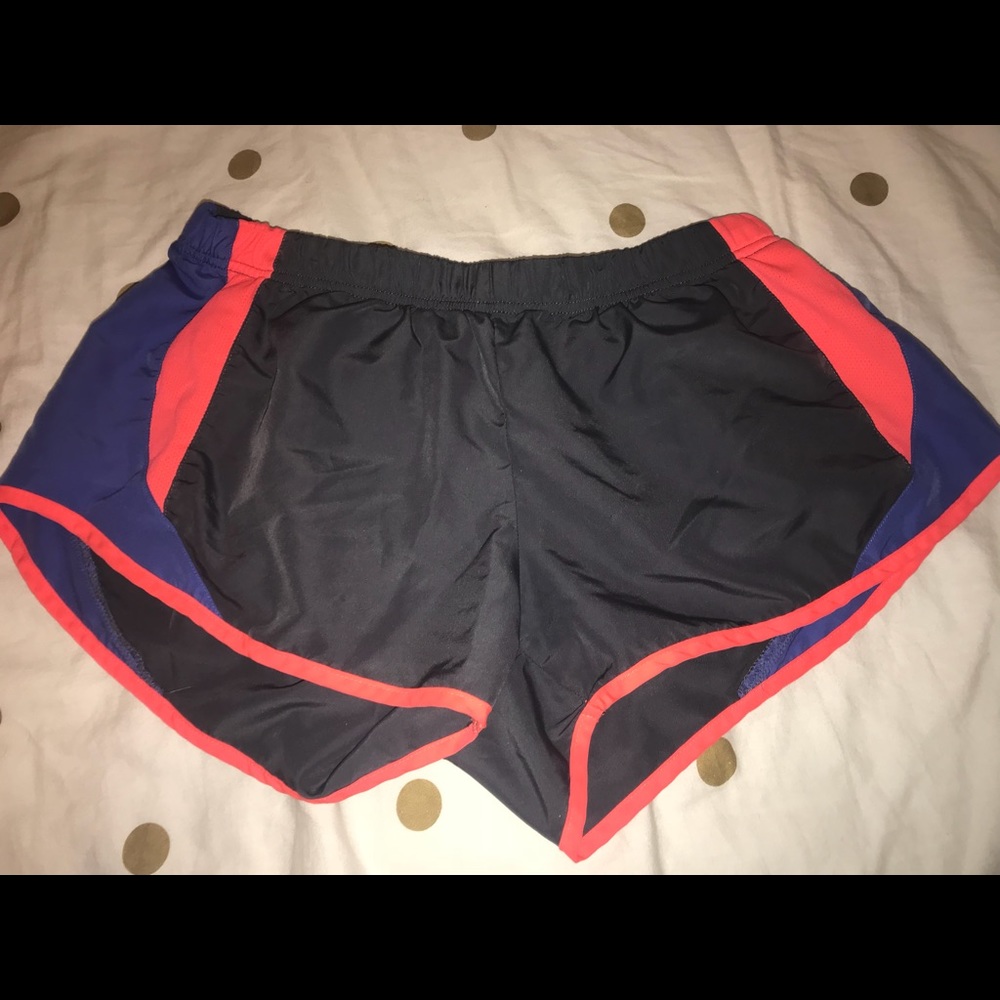 Athletic shorts